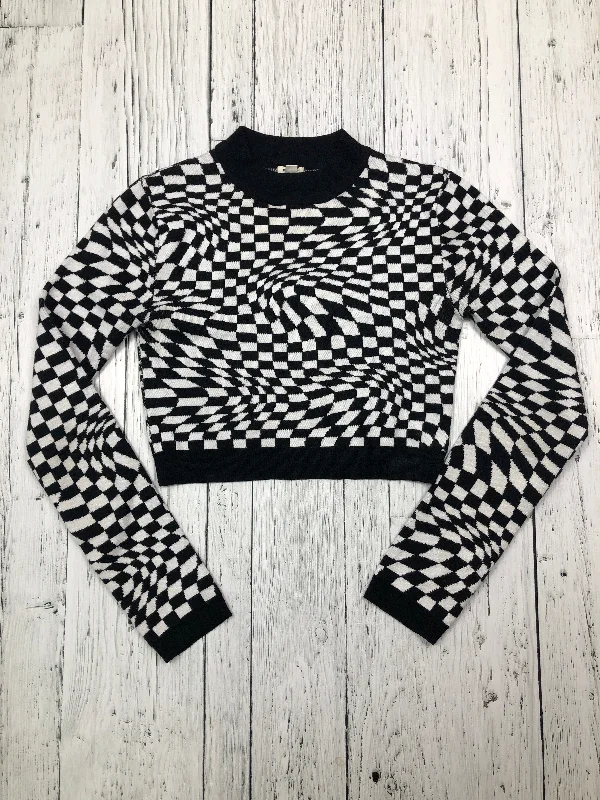 Garage black white patterned cropped shirt - Hers XS-- Spandex Blend Rayon Blend Denim Blend