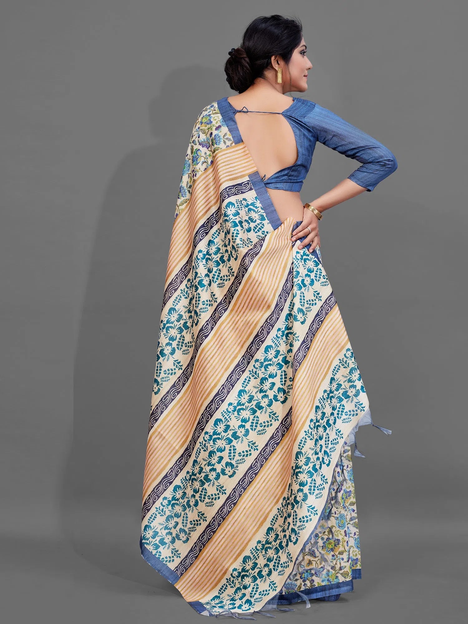 Saree Mall Women's Manipuri Cream Digital Print Designer Saree With Blouse Piece-KLMK16D Romantic Lace Blouse Saree Mall Women's Manipuri Cream Digital Print Designer Saree With Blouse Piece-KLMK16D Romantic Lace Blouse