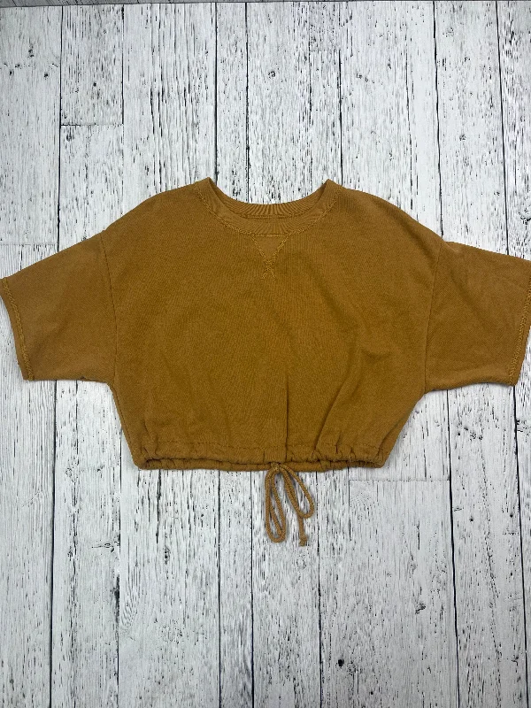 American Eagle yellow cropped T-shirt - Hers XS-- Hooded Caped Shawl Collar