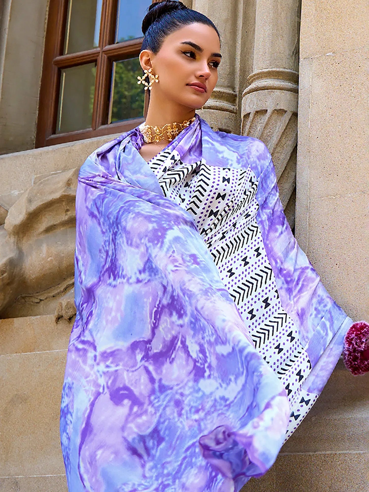 Saree Mall Women's Crepe Off White Digital Print Designer Saree With Blouse Piece-KUBIK324015 Elegant Embroidery Blouse