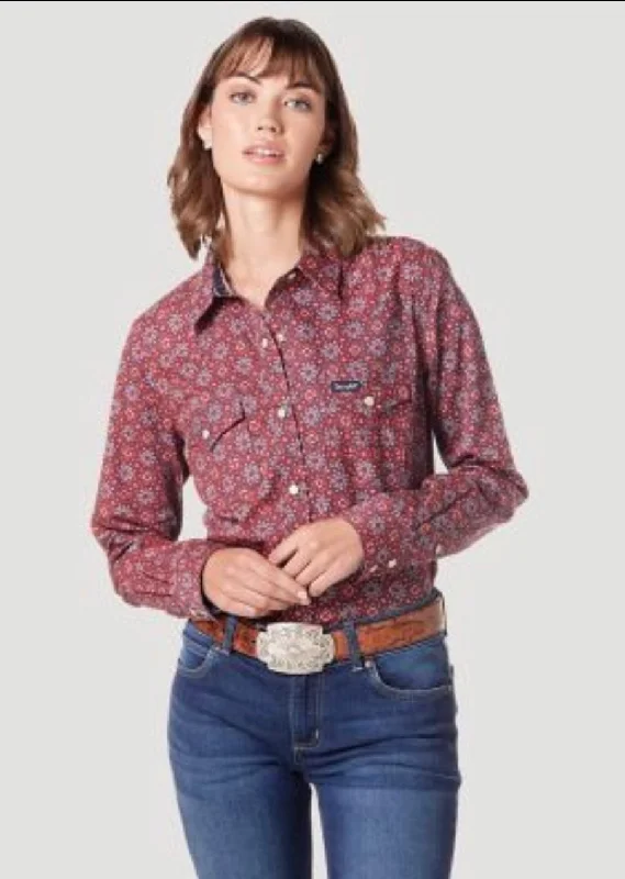 Wrangler Women's Retro Long Sleeve Western Shirt 112336527-- Cotton Fabric Linen Fabric Terry Fabric Wrangler Women's Retro Long Sleeve Western Shirt 112336527-- Cotton Fabric Linen Fabric Terry Fabric