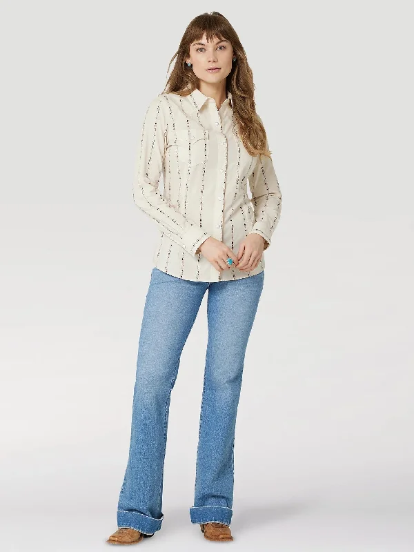 WOMEN'S WRANGLER RETRO® LONG SLEEVE SOUTHWESTERN STRIPE WESTERN SNAP SHIRT IN WHITE STRIPE*FREE SHIPPING* FREE GIFT*-- Fleece Fabric Down Fabric Feather Fabric WOMEN'S WRANGLER RETRO® LONG SLEEVE SOUTHWESTERN STRIPE WESTERN SNAP SHIRT IN WHITE STRIPE*FREE SHIPPING* FREE GIFT*-- Fleece Fabric Down Fabric Feather Fabric