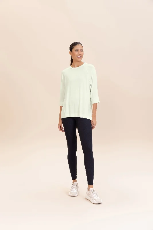 ML Visco Heart T-shirt-- Solid Print Embellished