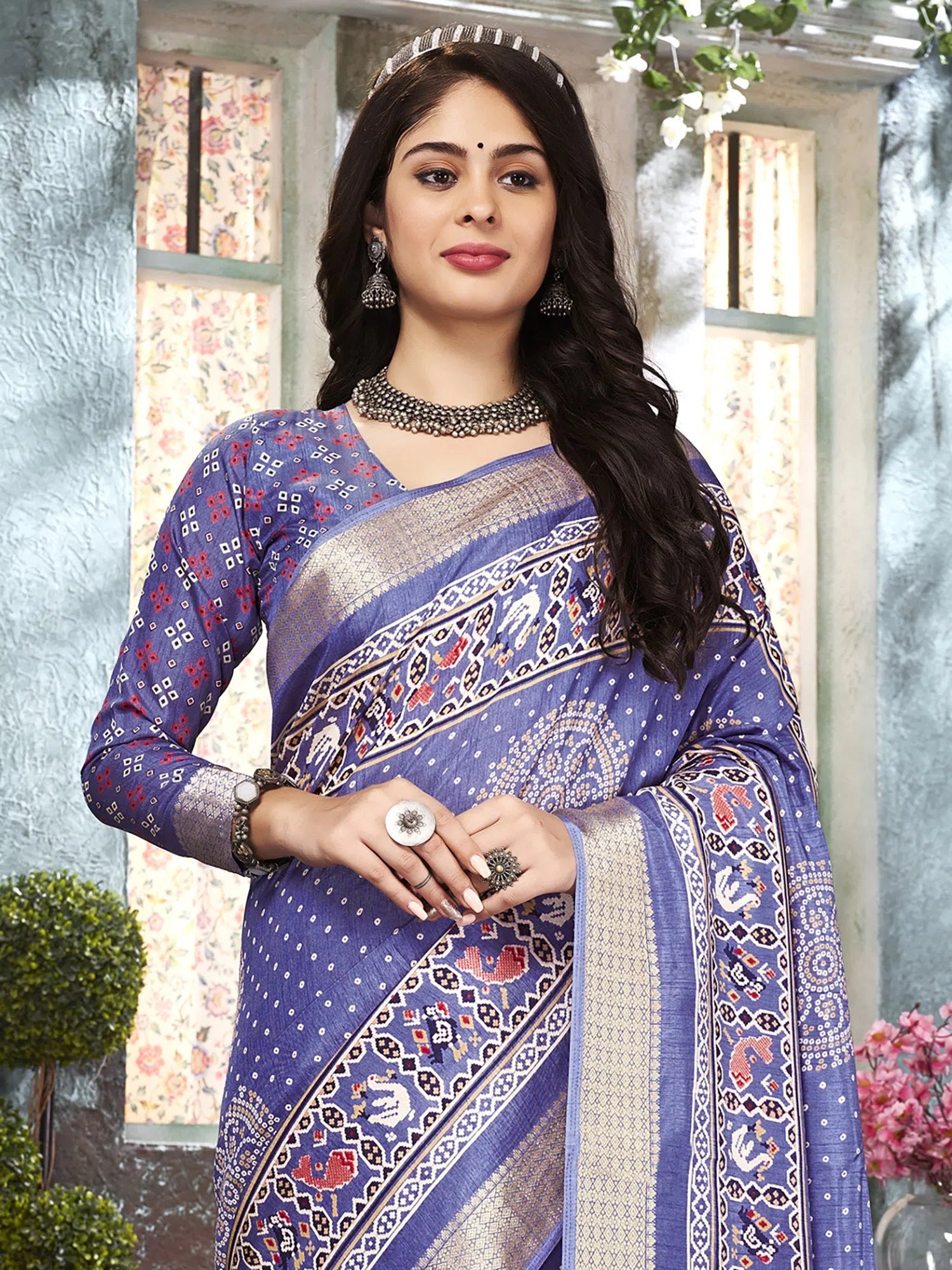 Saree Mall Women's Dola  Lavender Woven Design Celebrity Saree With Blouse Piece-JANNAT4001 Modern Oversized Blouse