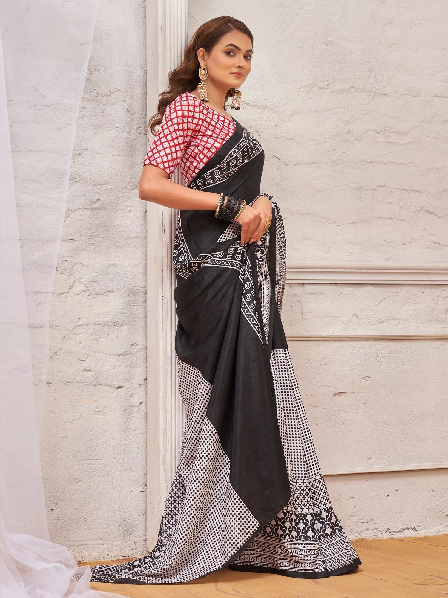 Saree Mall Women's Dola Black Printed Designer Saree With Blouse Piece-HTSKOKO101 Classic Striped Blouse Saree Mall Women's Dola Black Printed Designer Saree With Blouse Piece-HTSKOKO101 Classic Striped Blouse