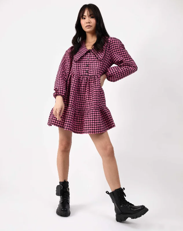 Oversized Collar Tiered Mini Dress in Black and Pink Gingham | Alice Elegant Mini Dress with Pleats