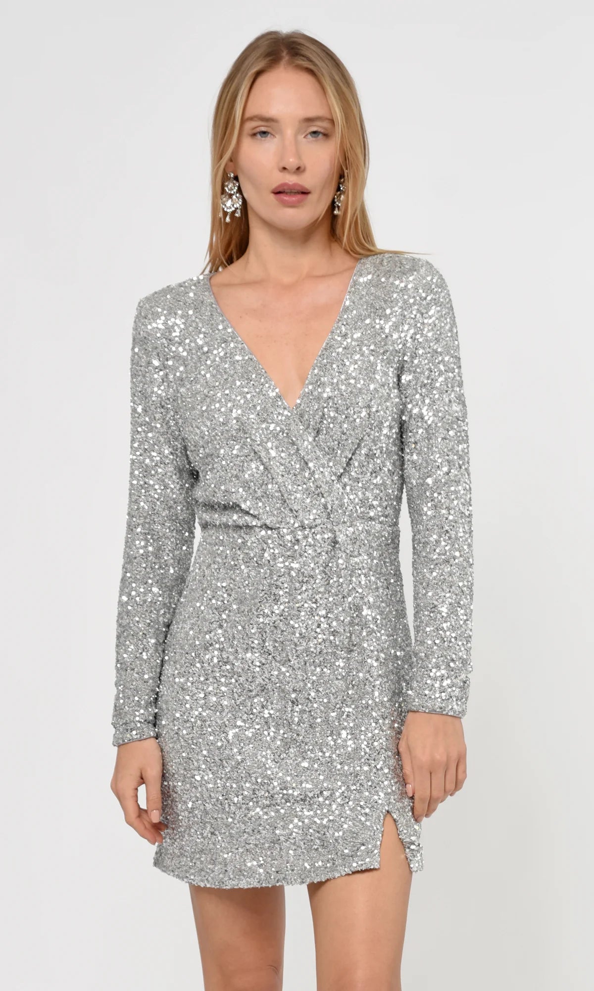 Karmin Sequins Mini Dress Comfortable Fit-and-Flare Mini Dress