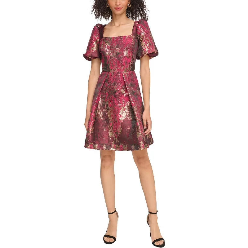 Vince Camuto Womens Metallic Fit & Flare Cocktail And Party Dress Tunics Fashionable trendy
