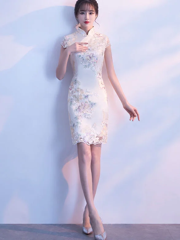 White Embroidered Short Qipao / Cheongsam Party Dress Tunics Long Elegant