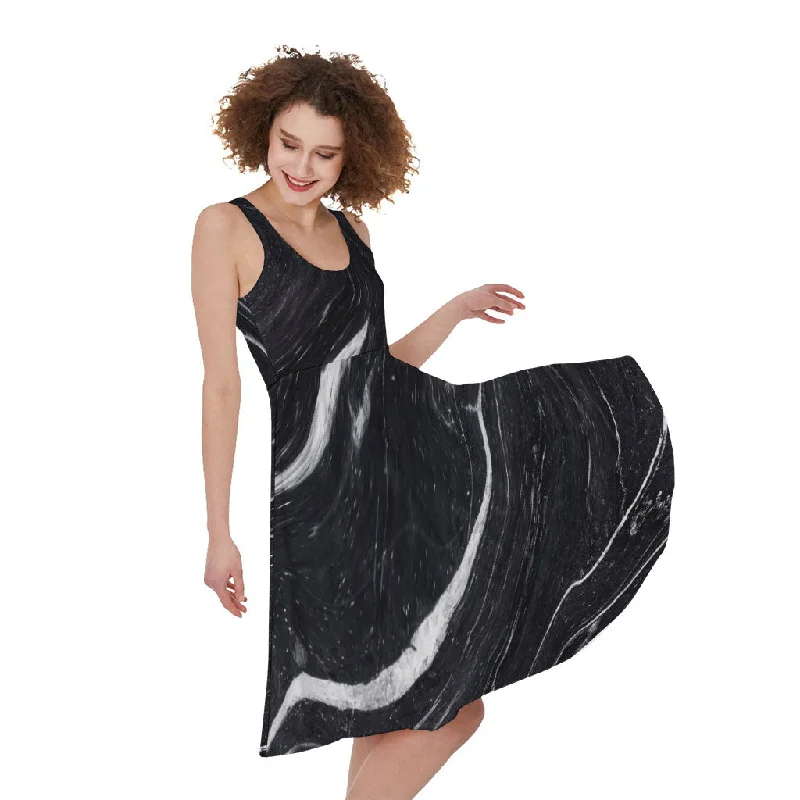 Black White Liquid Marble Print Sleeveless Knee Length Dress Crew Neckline Sporty