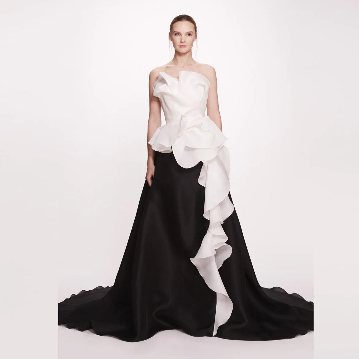 Elegant White&Black Mix Color A-line Formal Event Party Dresses Ruched 3 Flower Strapless Long Prom Gowns Tunics Designer luxury