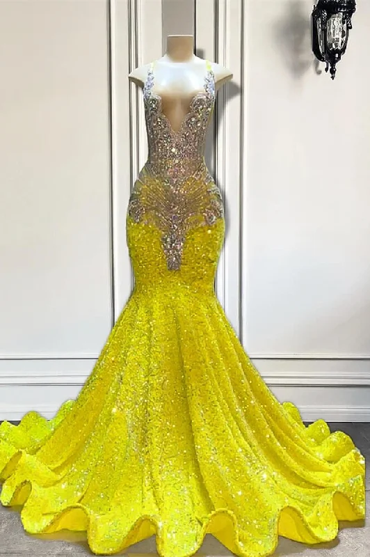 Yellow V-Neck Sleeveless Mermaid Prom Party Dresses Featuring Beadings and Sequins Tunics Party sparkling Yellow V-Neck Sleeveless Mermaid Prom Party Dresses Featuring Beadings and Sequins Tunics Party sparkling