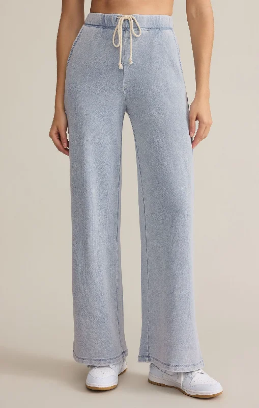 Hunter Knit Denim Pant Washed Indigo Fashionable Tapered Leg Pants