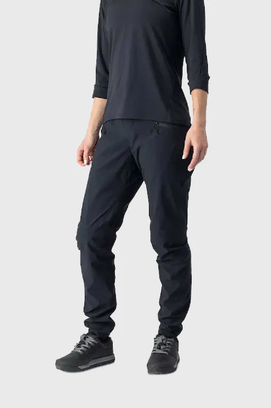 7Mesh Women's Grit Pant - Black Casual Yoga Pants