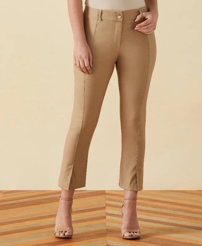 Petite Classic Fit Seamed Straight Leg Crop Pant with Vents Casual Yoga Pants