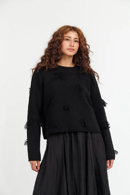 Kunao Sweater in Black Stylish Fashionable Trendy