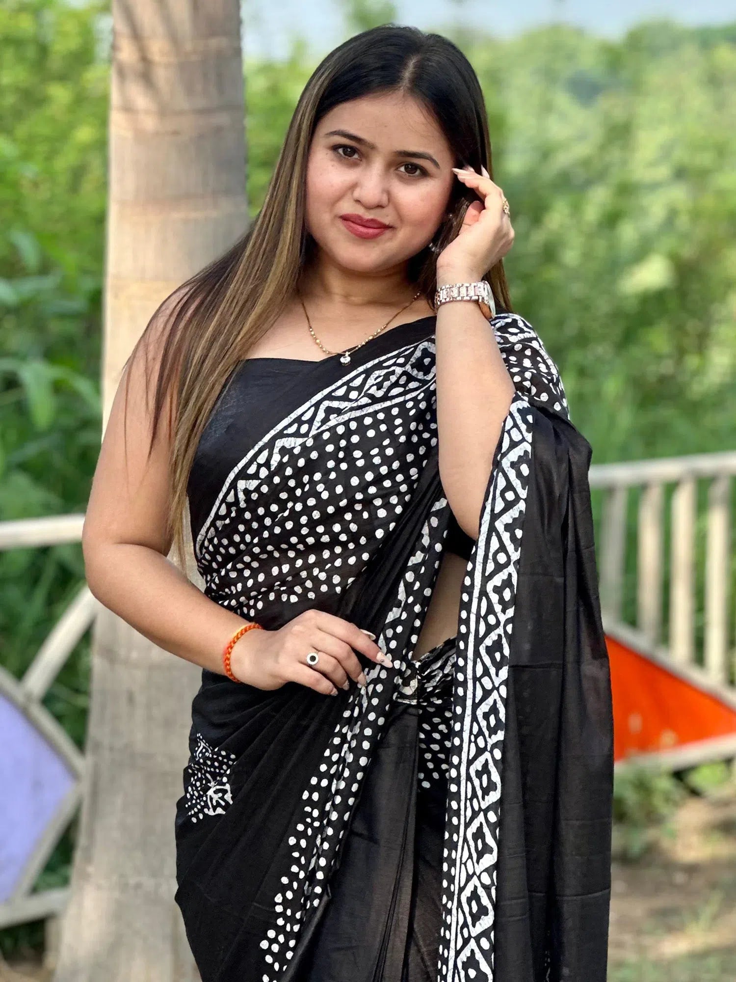Saree Mall Women's Cotton Black Printed Designer Saree With Blouse Piece-MINAXI1002 Lightweight Tunic Blouse Saree Mall Women's Cotton Black Printed Designer Saree With Blouse Piece-MINAXI1002 Lightweight Tunic Blouse